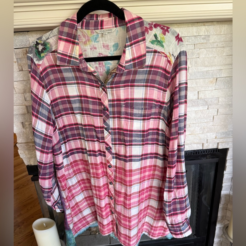 John Mark Plaid Contrasting Floral Embroidered Top L Purple Pink